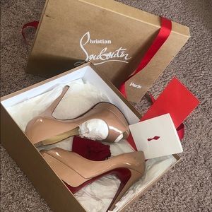 Christian Louboutin Lady Peep Fetish Peep heels